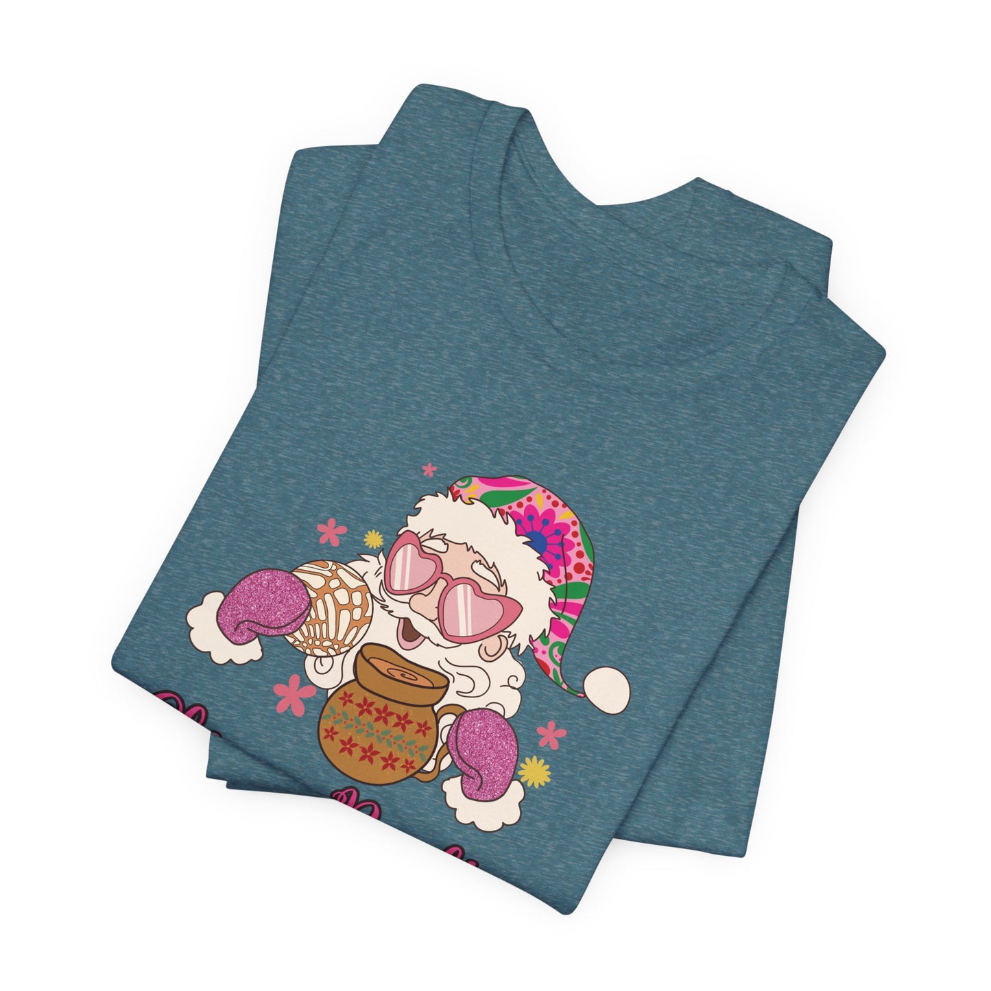 Santa’s Chisme y Regalitos T-Shirt – Funny Latina Christmas Tee – Unisex Fit