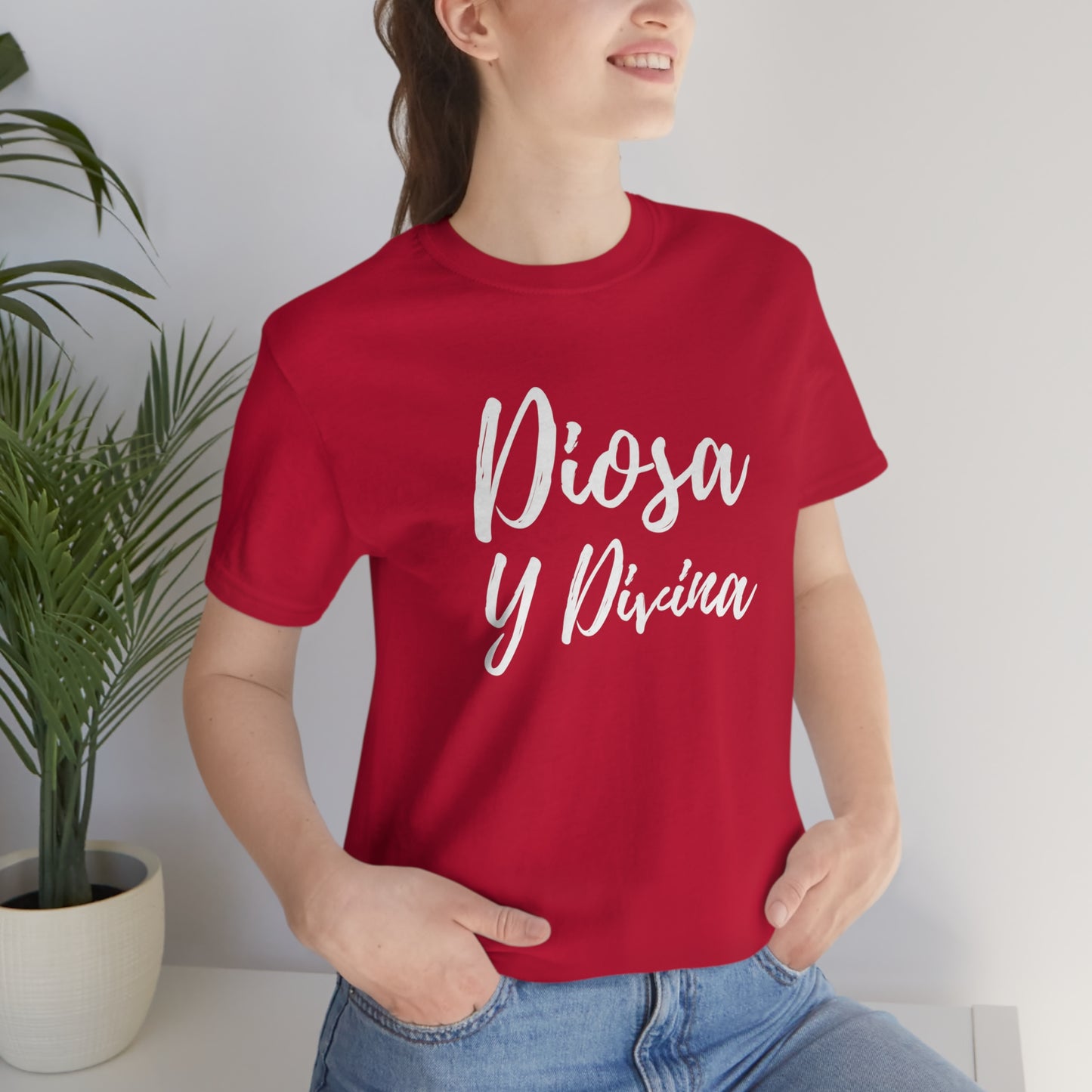 Diosa y Divina, estampado blanco, camiseta de manga corta Unisex Jersey
