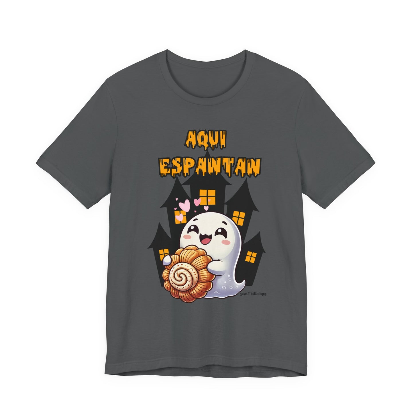 "Aqui Espantan" Cute Ghost Halloween Tee, Funny Ghost Shirt, Halloween Costume, Spooky T-Shirt, Gift for Halloween Lovers