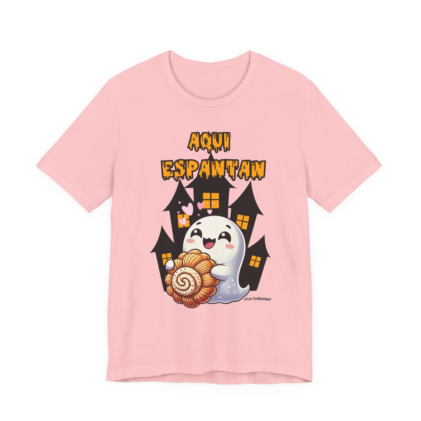 "Aqui Espantan" Cute Ghost Halloween Tee, Funny Ghost Shirt, Halloween Costume, Spooky T-Shirt, Gift for Halloween Lovers
