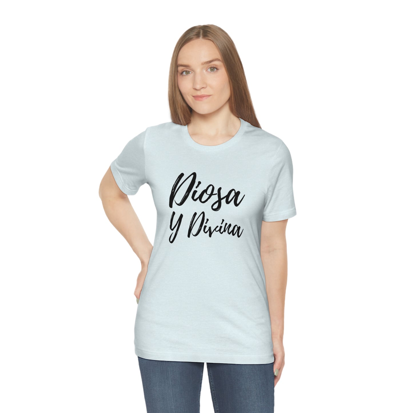 Diosa y Divina, Black print, Unisex Jersey Short Sleeve Tee